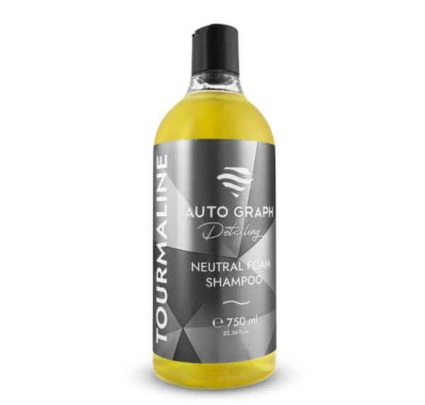 Auto Graph Detailing neutrale foam shampoo.